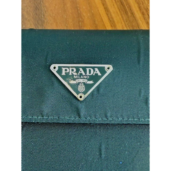 Authentic Vintage Prada Nylon & Leather Medium Trifold Black Wallet - Picture 6 of 16